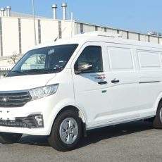 Mua xe van đông lạnh giá rẻ HCM
