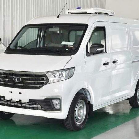 Mua xe van đông lạnh giá tốt HCM